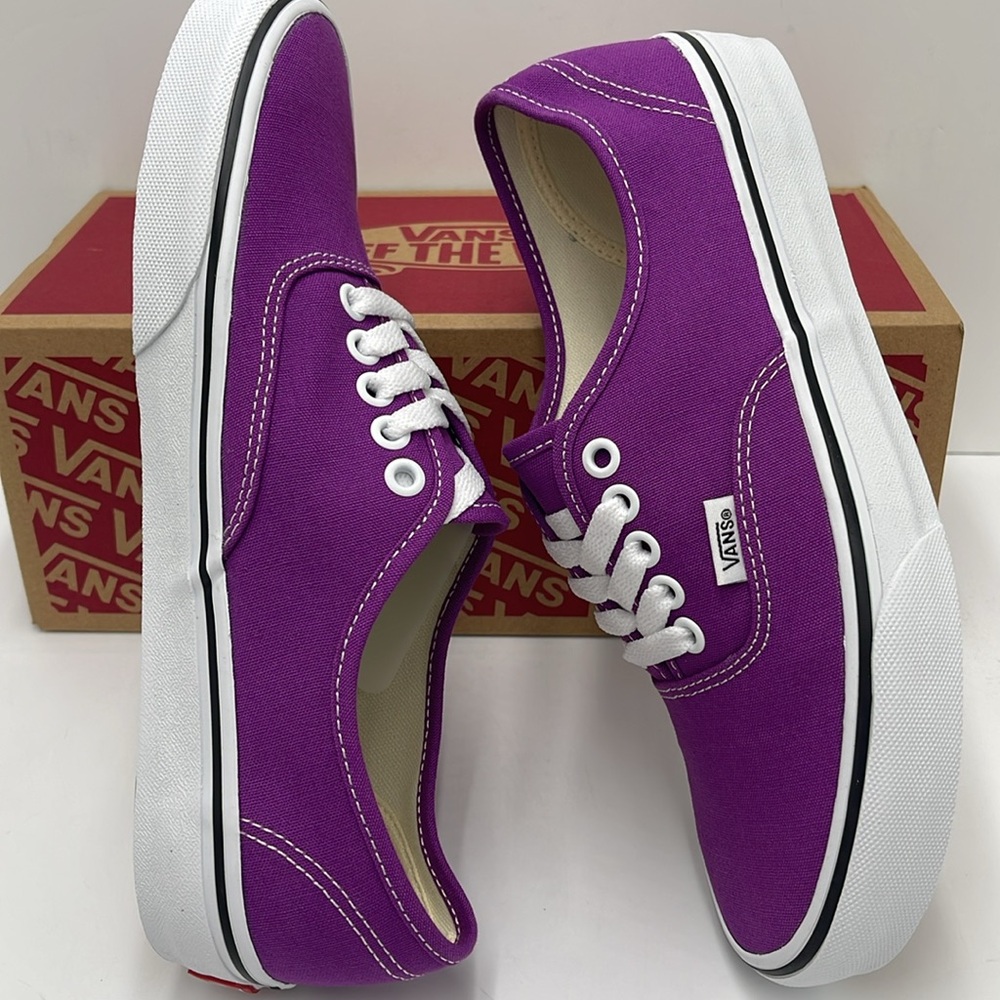 Vans WMNS Purple Canvas Sneakers Waffle Sole Authentic
Color Theory Willowherb - Picture 11 of 16